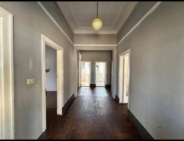 6 BEDROOM HOUSE FOR SALE IN KENSINGTON